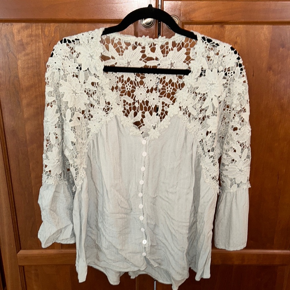 Floral Lace Tunic - Only Worn Once!